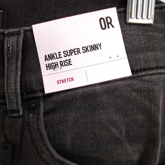 EXPRESS nwt Washed Out Zipper Front High Rise Super Skinny Jeans - Picture 2 of 5